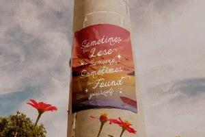 Summer Wave – Handwritten Script