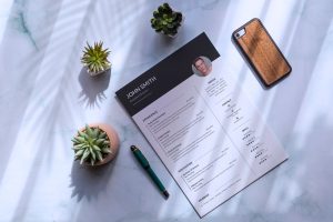Flyer or Resemu / CV Mockup