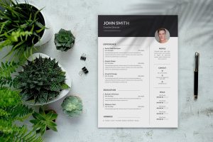 Flyer or Resume Mockup