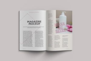 Magazine Mockup