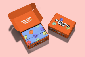 Mailing Box Mockup